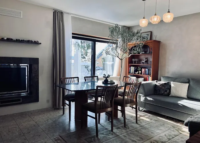 Apartments \